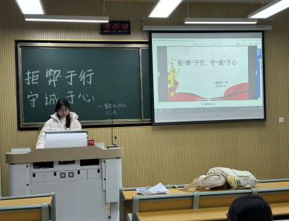 �Ͼ����ֳ�