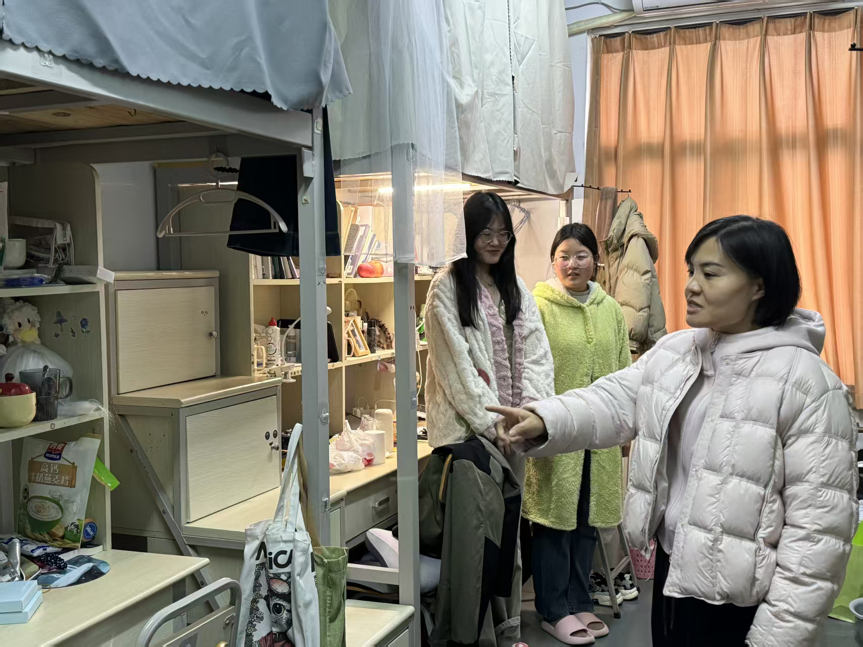 �Ͼ����ֳ�