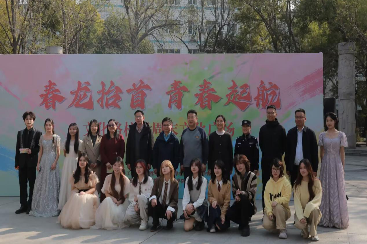 �Ͼ����ֳ�