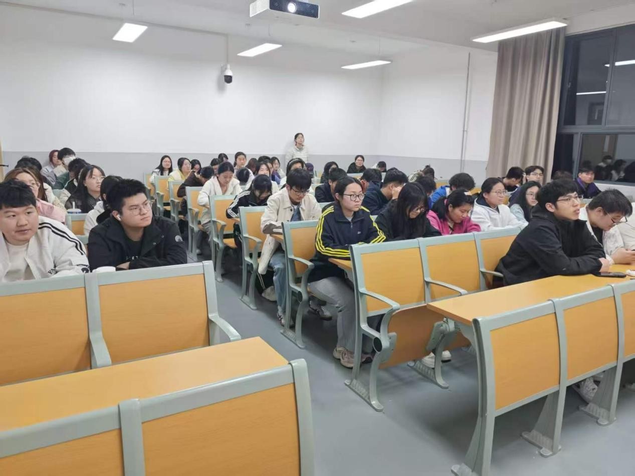 �Ͼ����ֳ�