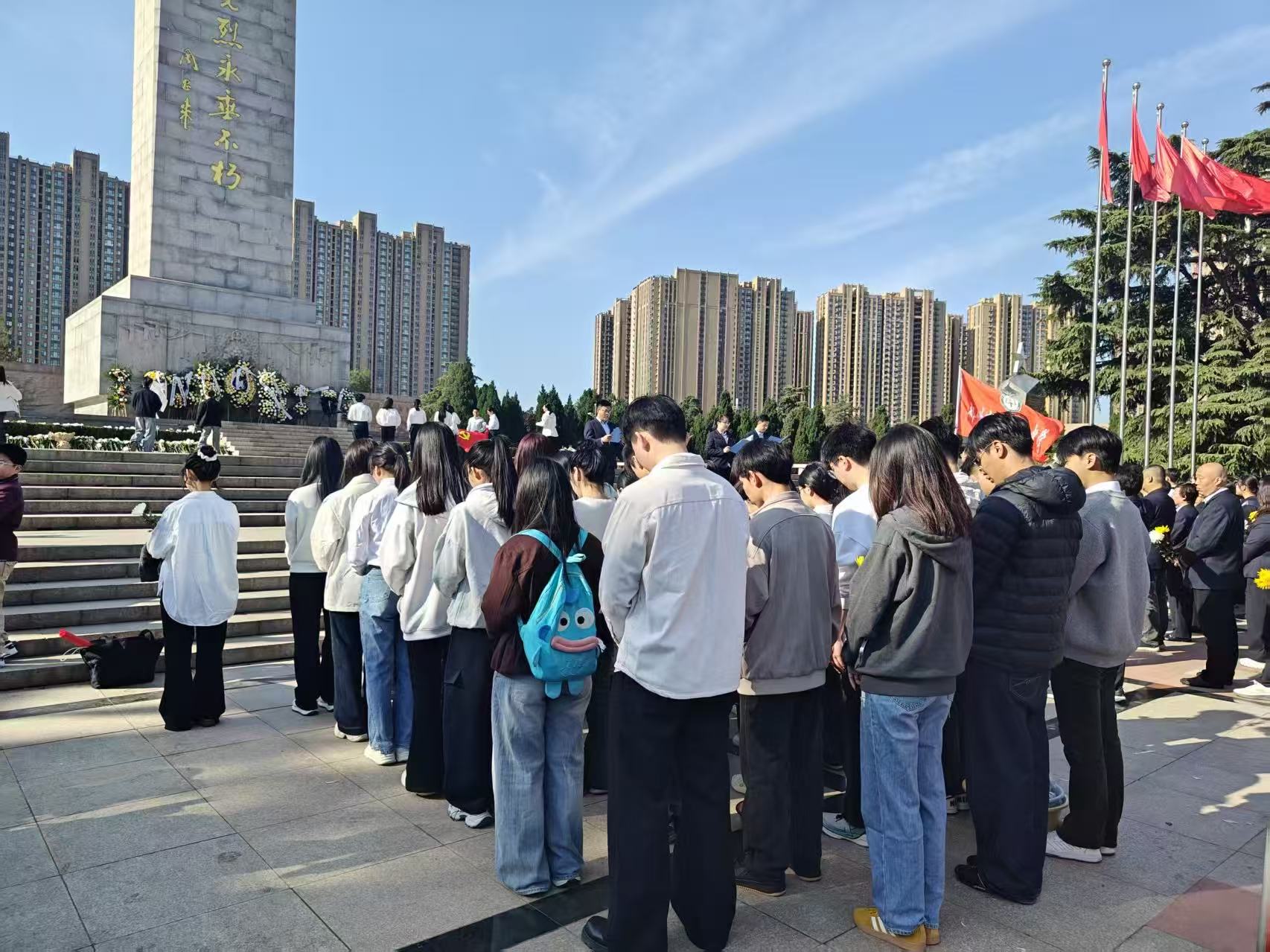 �Ͼ����ֳ�