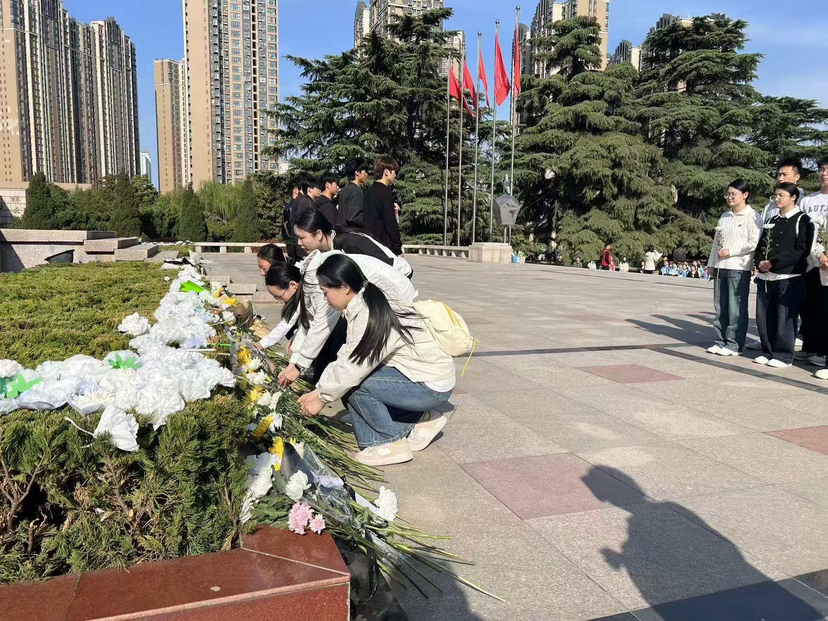 �Ͼ����ֳ�