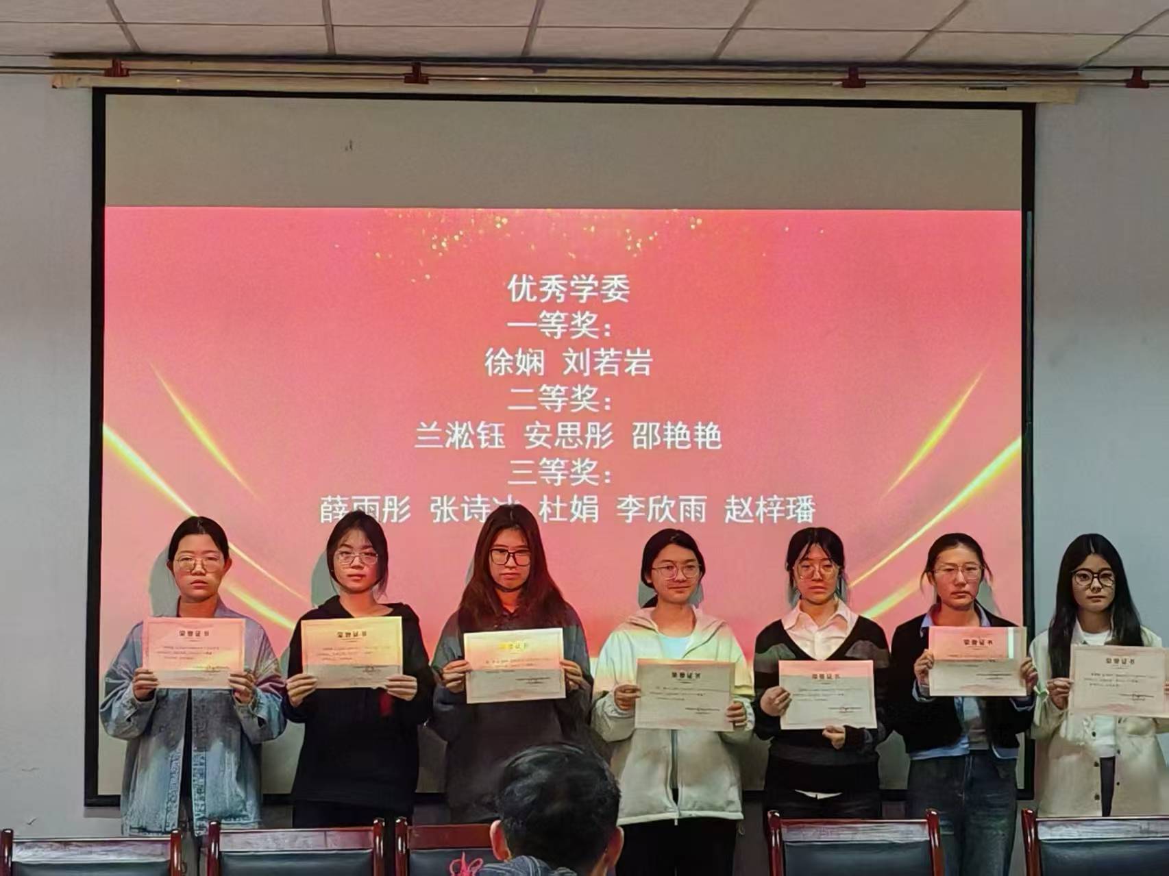 �Ͼ����ֳ�