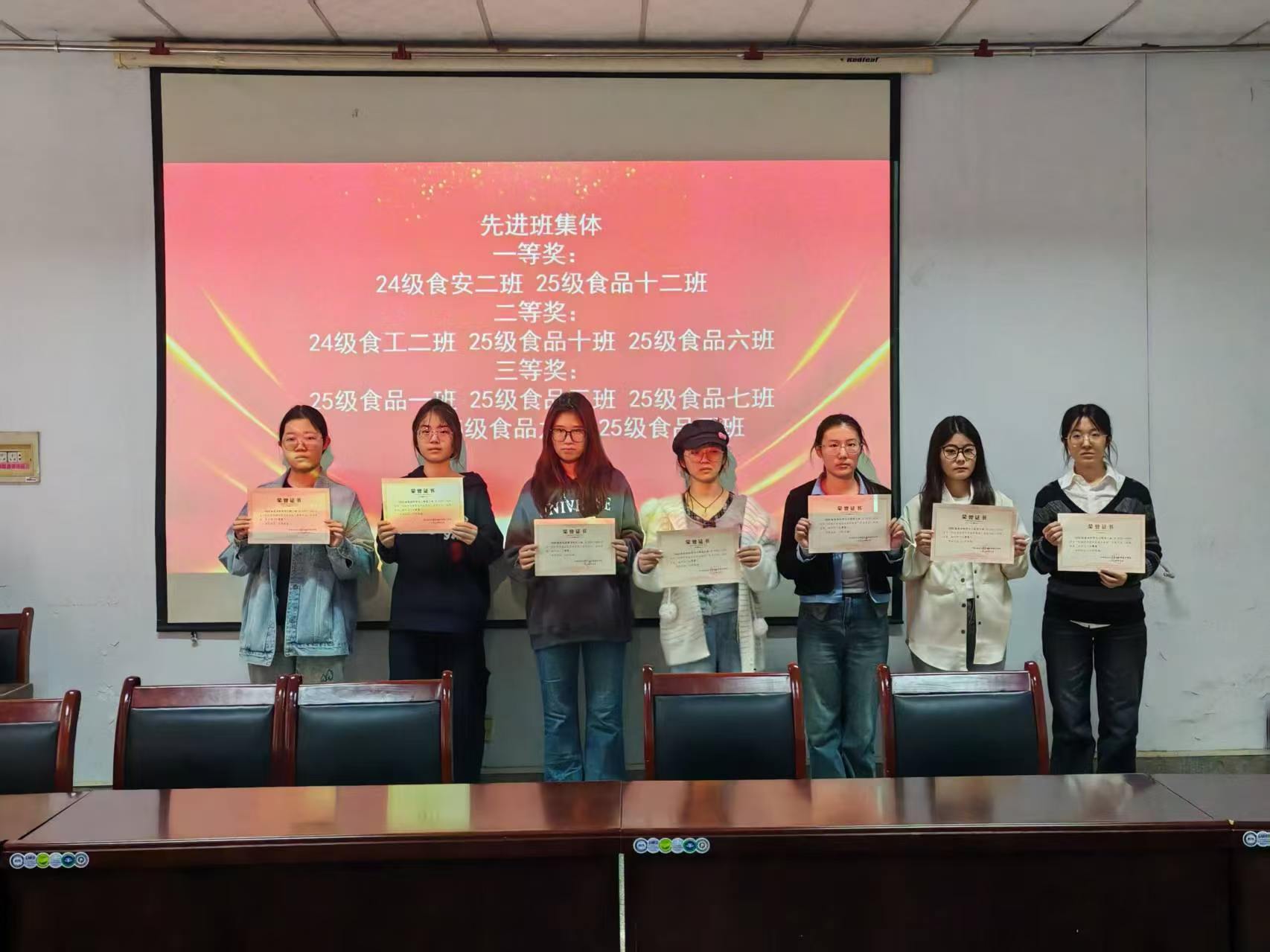 �Ͼ����ֳ�