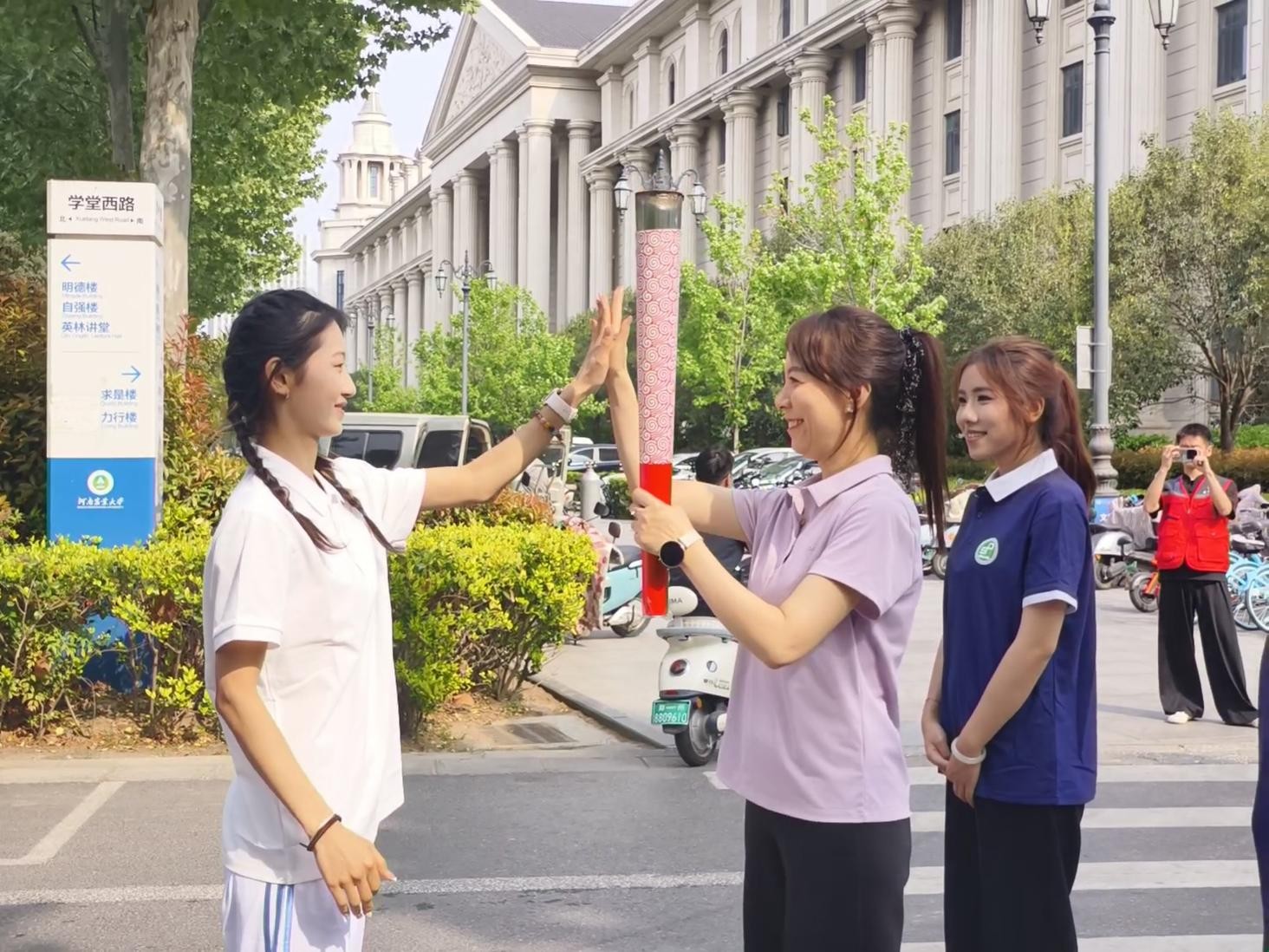 �Ͼ����ֳ�