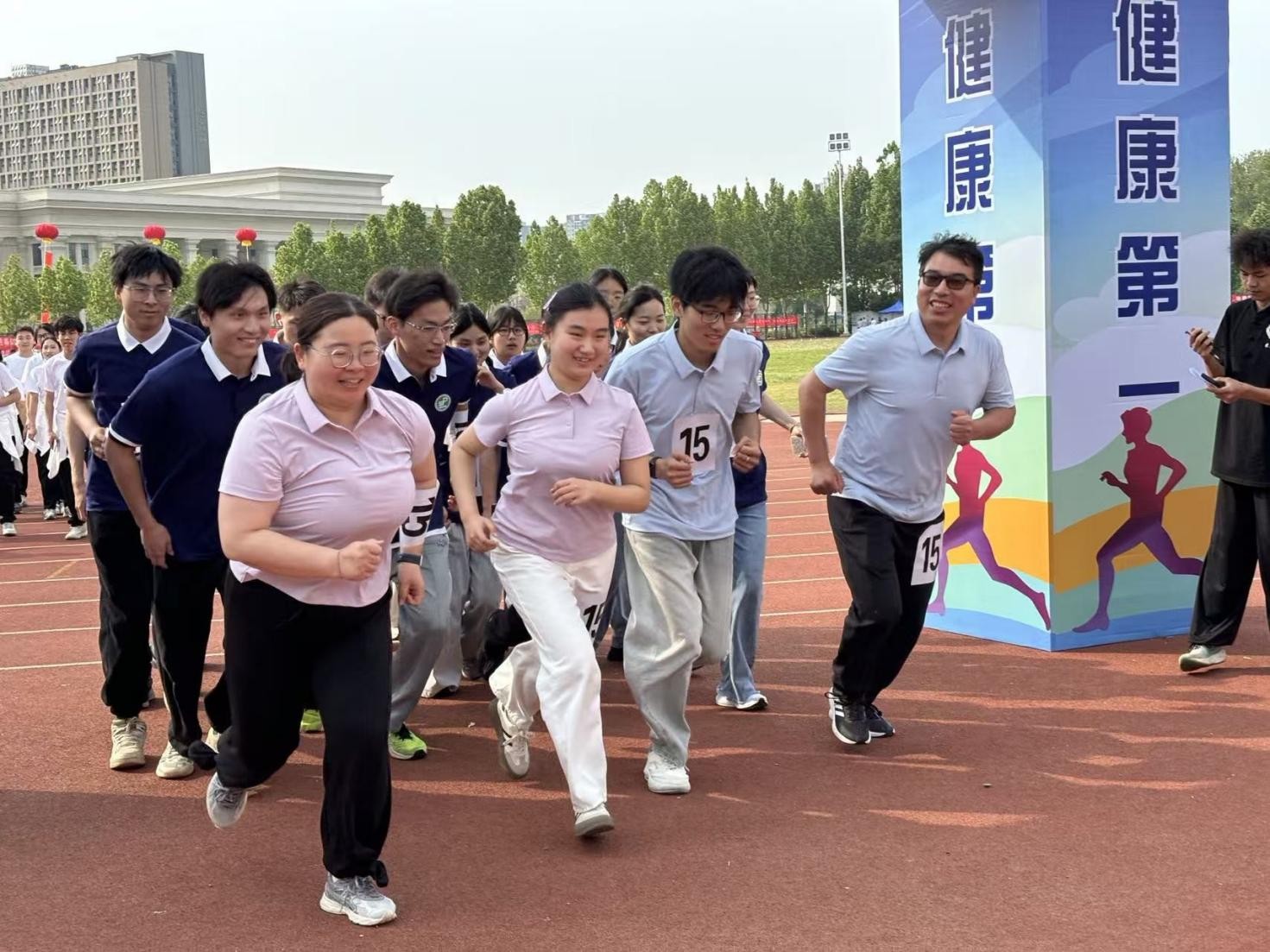 �Ͼ����ֳ�