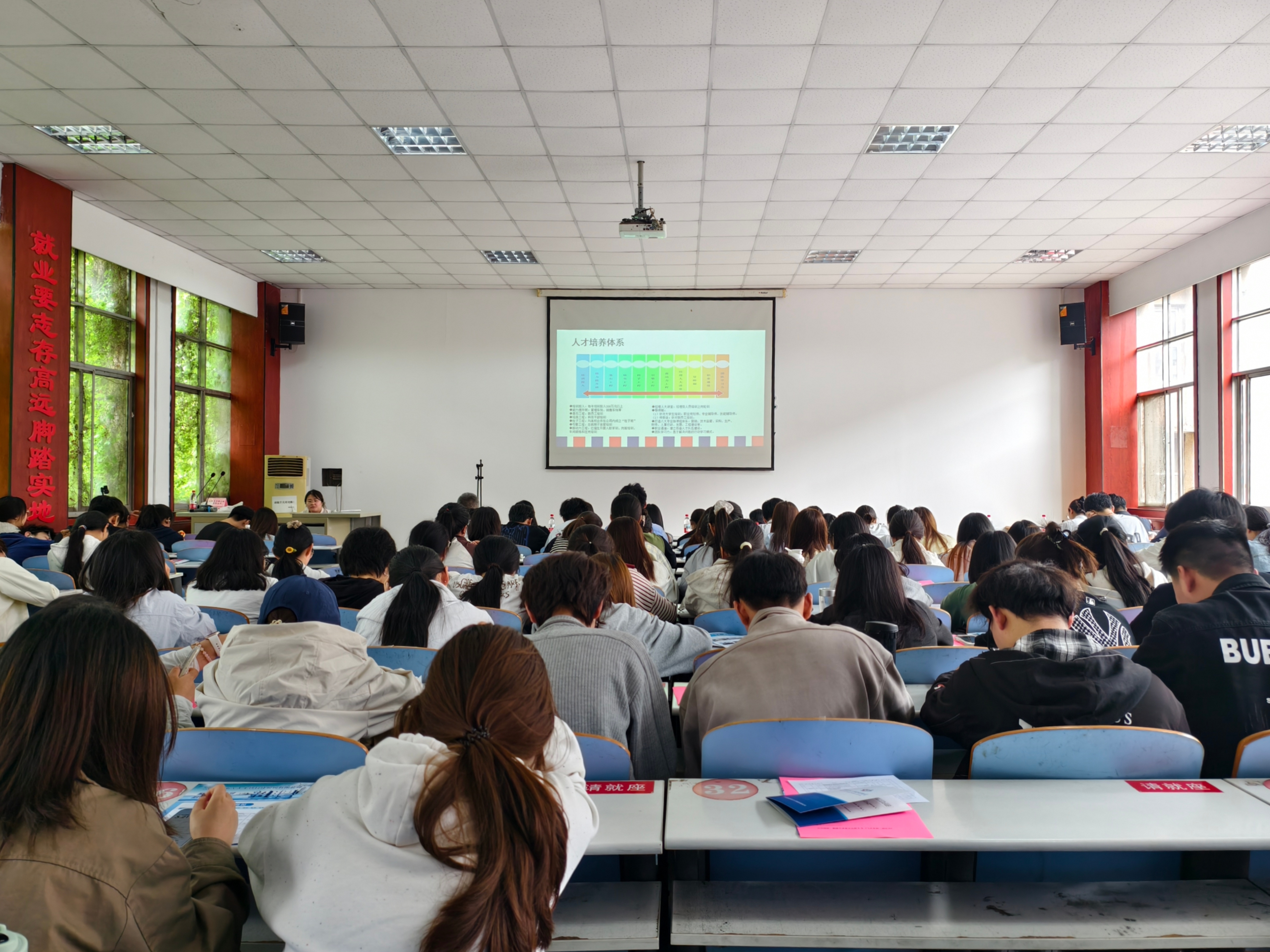 �Ͼ����ֳ�