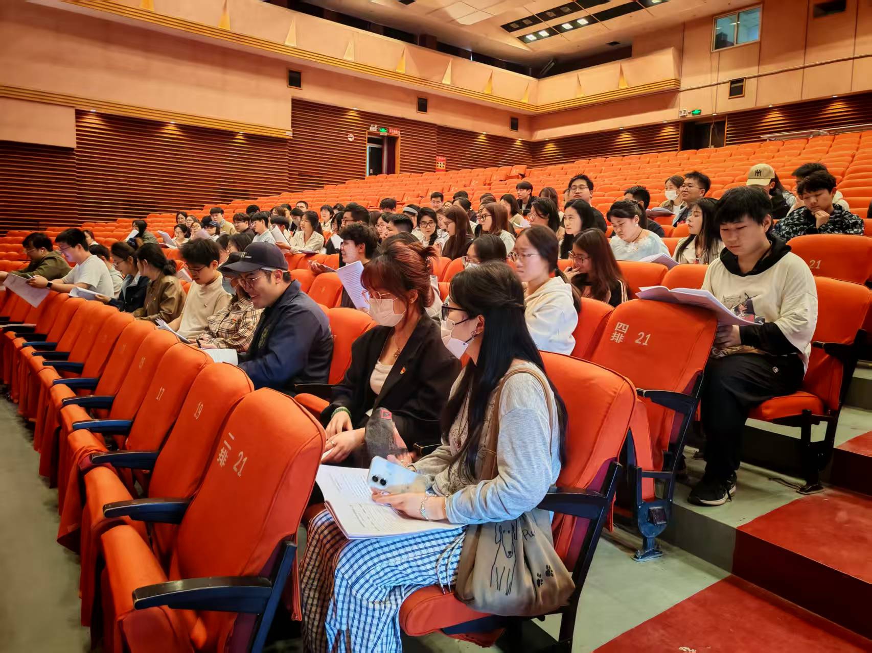 �Ͼ����ֳ�