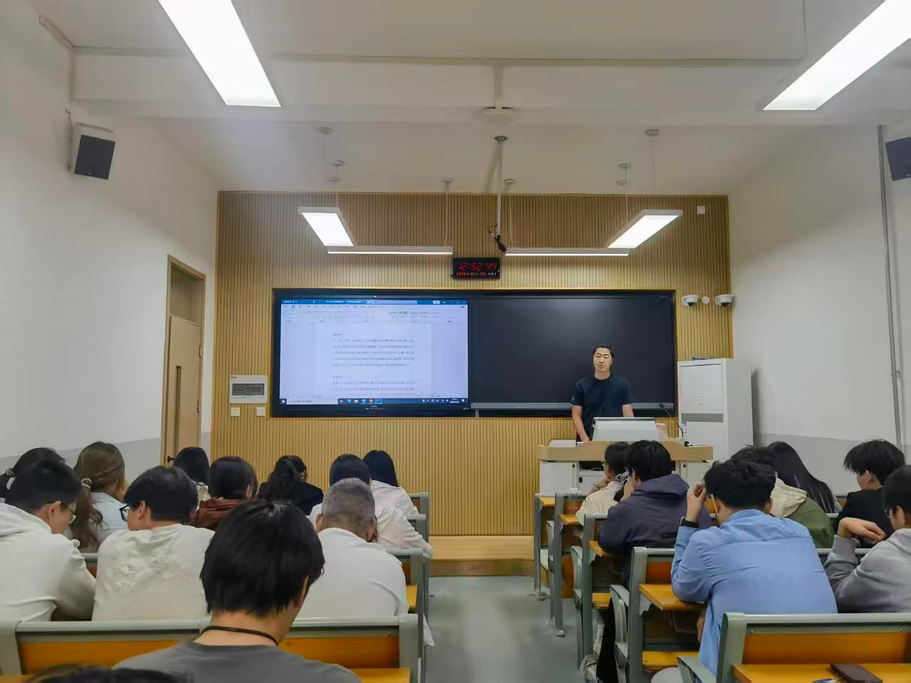 �Ͼ����ֳ�